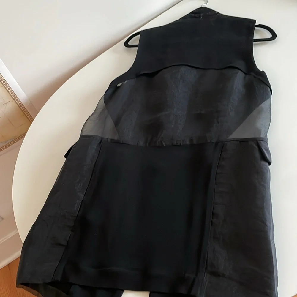 NWOT Black Sleeveless Blazer by H&M - Picture 8 of 9